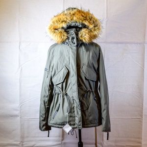 S13 NWT Down parka w/faux-fur lined hood, Brooklyn Museum, pkts, zippers